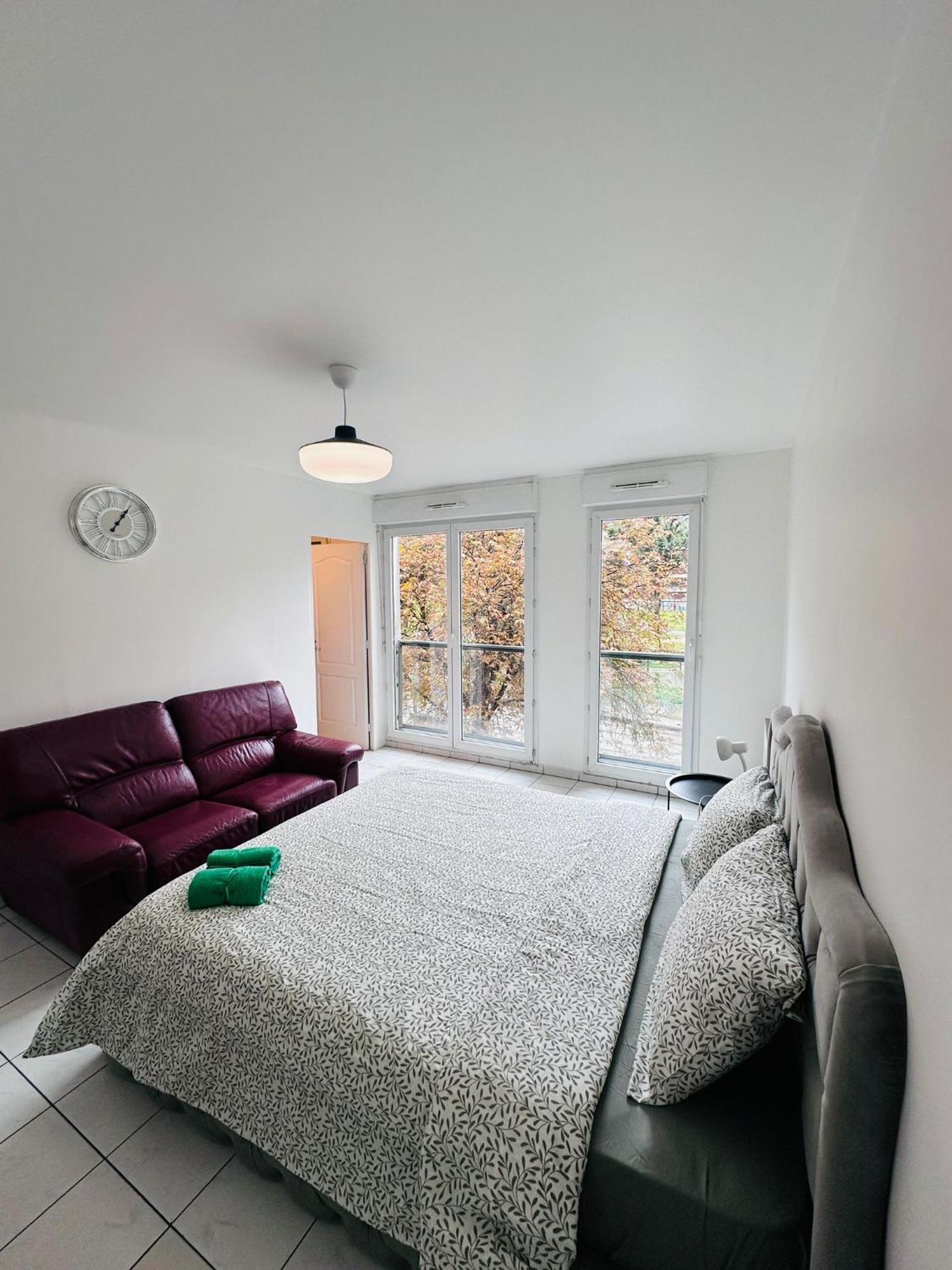 Sri-Indo Bobigny Paris Apartman Kültér fotó