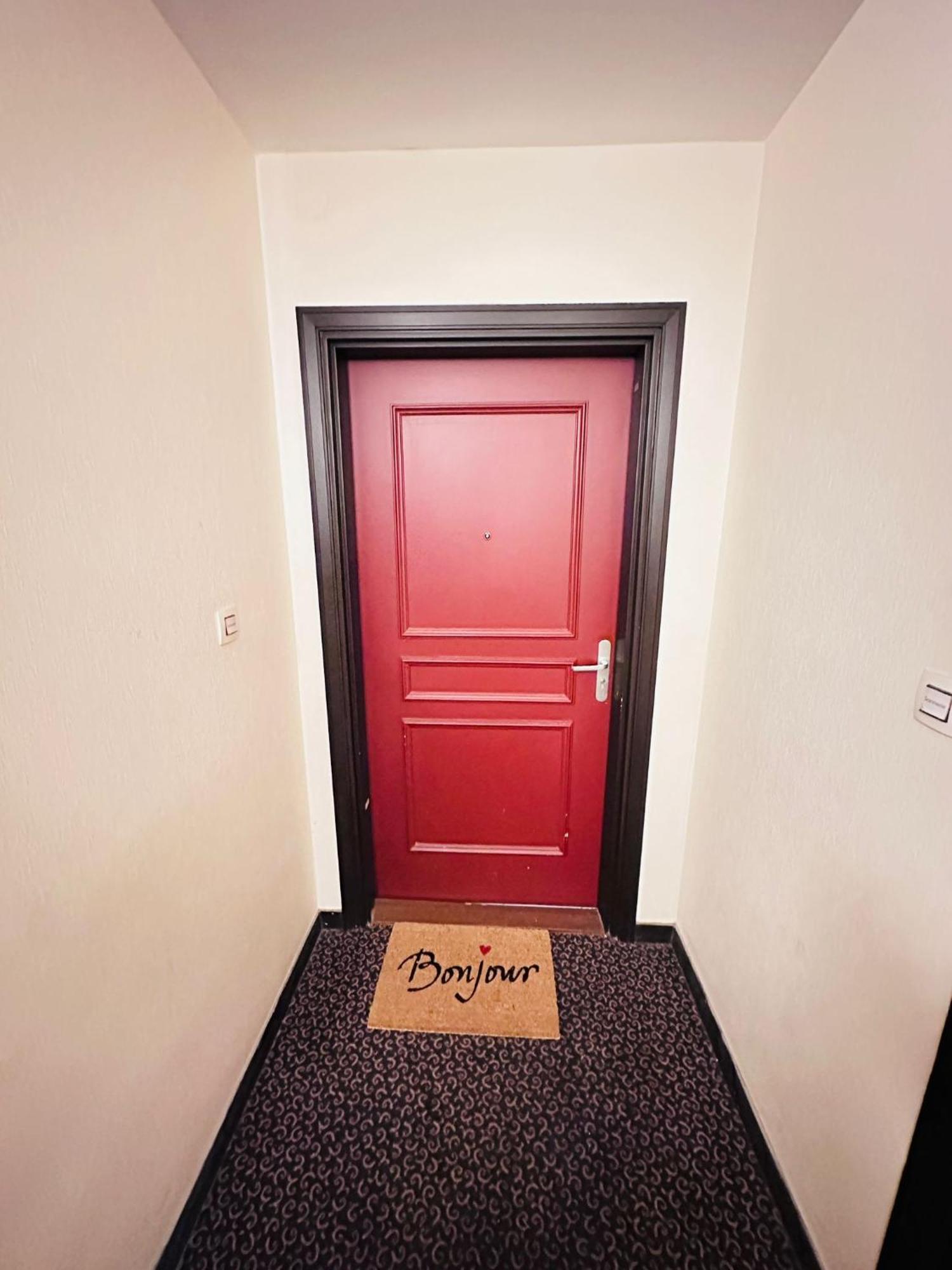 Sri-Indo Bobigny Paris Apartman Kültér fotó